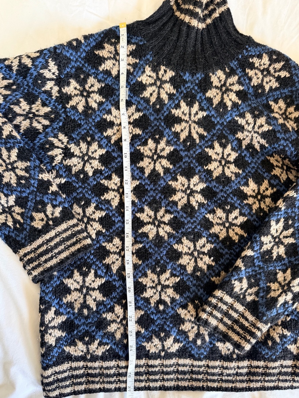 Vintage 90s J.Crew 100% Wool Nordic Snowflake Sweater - Picture 7 of 9